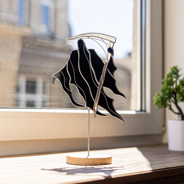 Stained Glass Grim Reaper – Sculpture Scythe – Plant stake