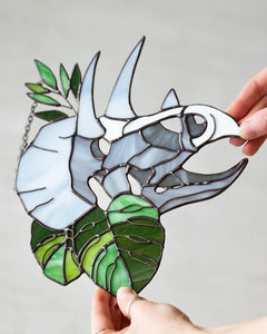 Stained Glass Dinosaur Skull Suncatcher – Window Hanging Glass Art