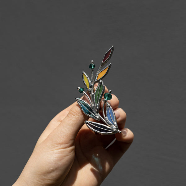 Elegant laurel branch stained glass brooch, handmade decorative accessory for clothing, bags, and nature-inspired style